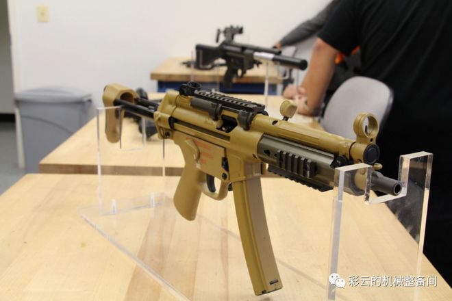 冲锋枪售价_∪mp9冲锋枪_m12s冲锋枪黑市价格
