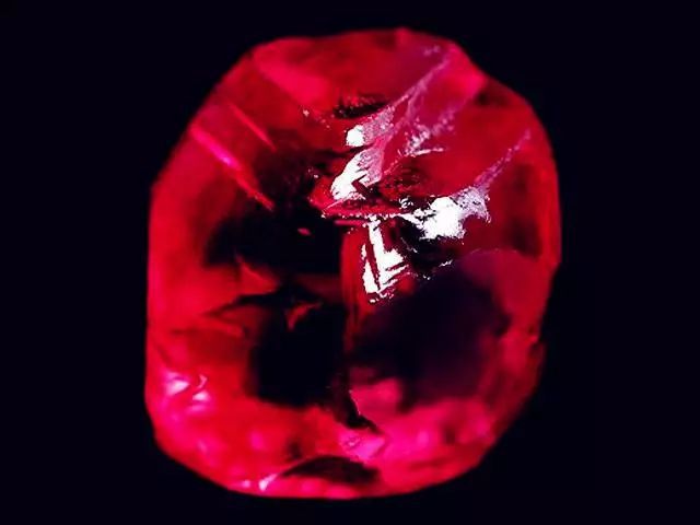 宝石工匠拷问_铁匠迷情2宝石_宝石匠的允诺