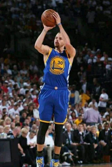 nba2k科比投篮动作_科比讲解投篮手型_2k16科比投篮手型