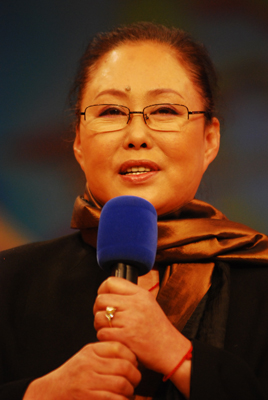 虎妞会同意祥子买车吗_祥子为什么不肯带虎妞出去玩玩_虎妞请祥子吃饭