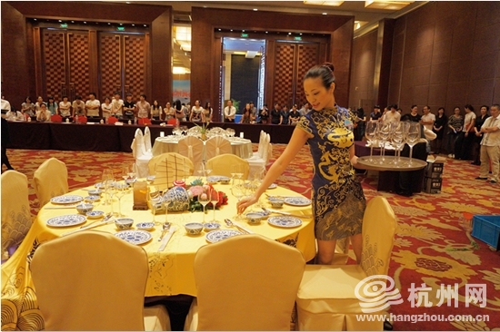 隐身传菜法_隐身法怎么练_隐身传菜