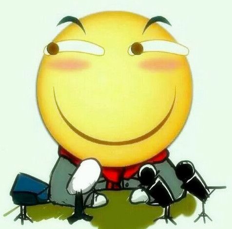 老人要求让座-七旬老人的公交出行：座位背后的社会尊重与温暖
