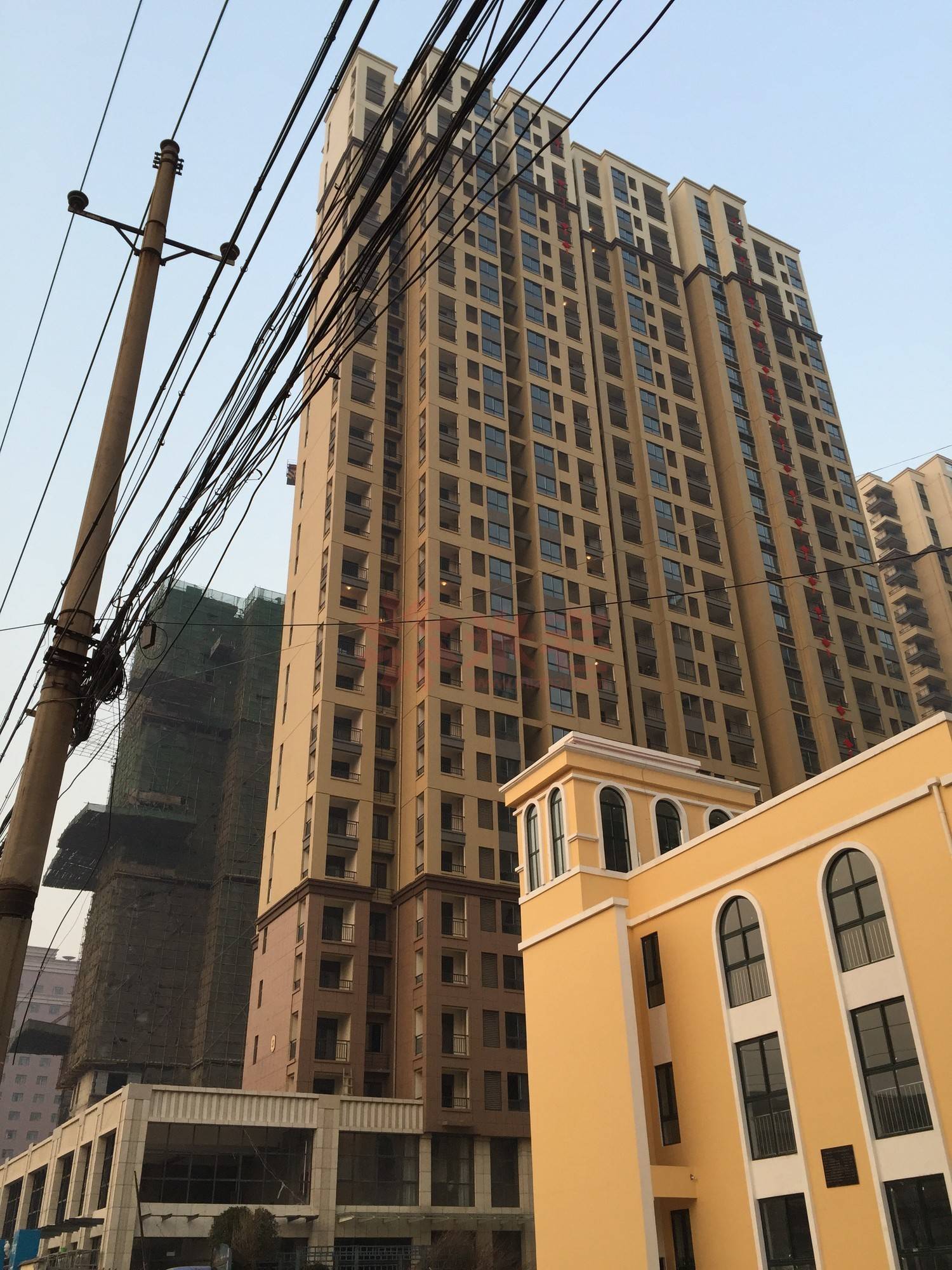 郑州天伦锦城属于哪个社区_郑州天伦锦城查封_郑州天伦锦城10号楼群