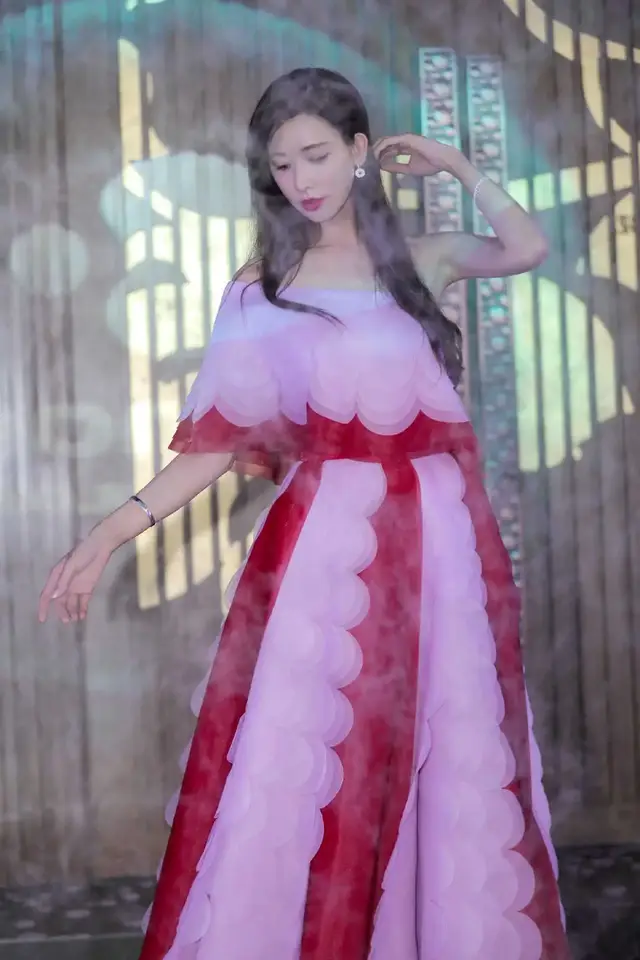 中老年连衣裙夏季_春天中老年连衣裙_中老年连衣裙夏天的