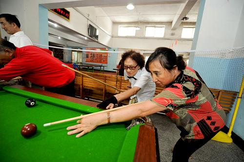 广州台球培训学校_培训台球广州哪家好_广州台球培训