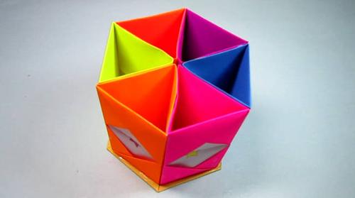 用纸做笔筒_用纸笔筒手工制作大全_用纸做个笔筒