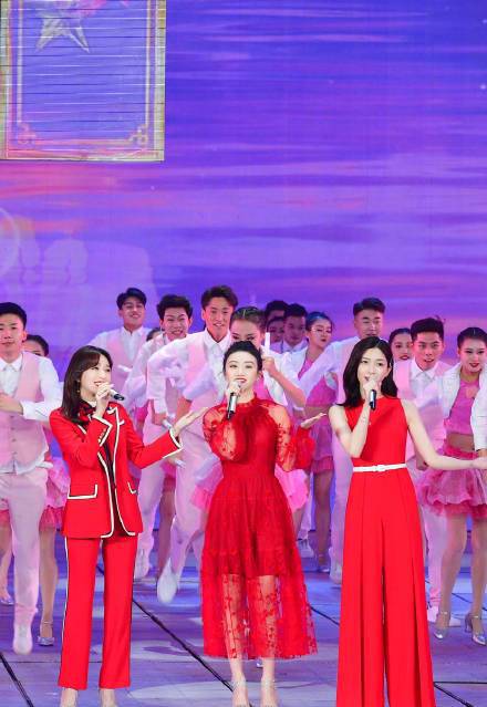 裤子什么是高腰_高腰裤的定义_高腰裤是什么意思