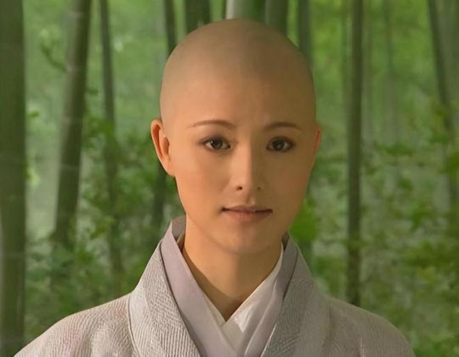 扎马尾的方法视频_道姑马尾扎法步骤图解_最简单扎马尾教程