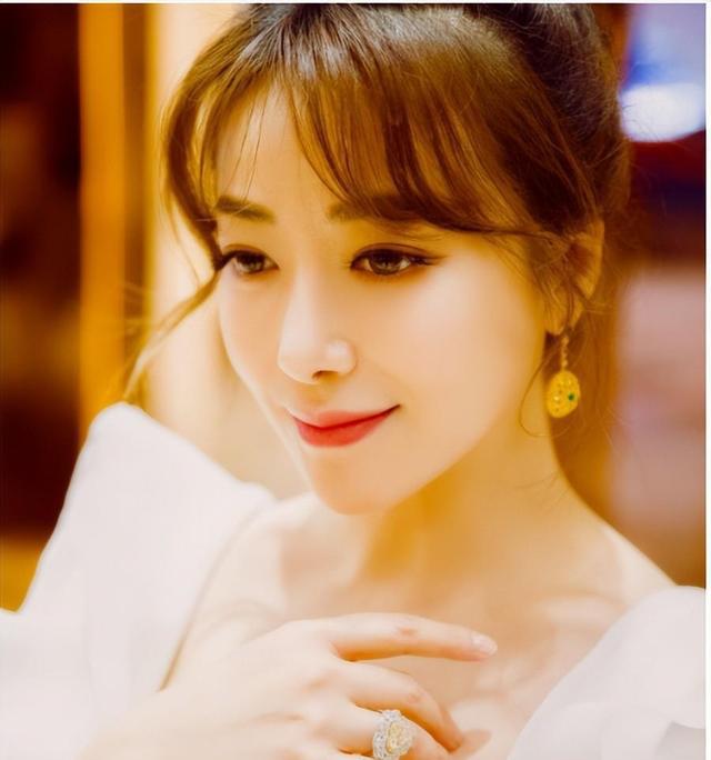 lol莲花之令皮肤刀妹_lol刀锋意志莲花之令皮肤_刀锋舞者莲花之令皮肤
