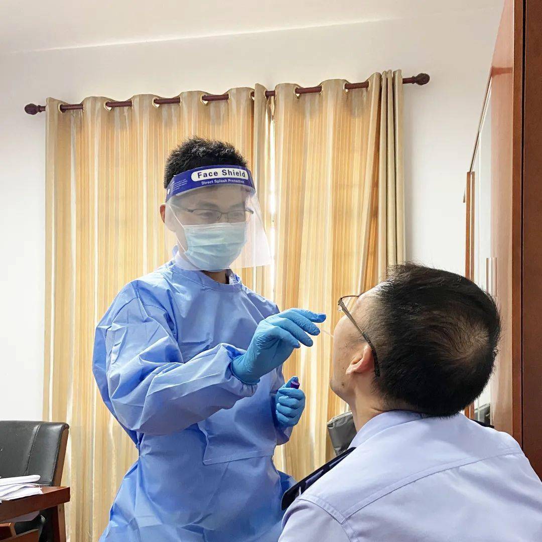 圣安地列斯警察女友-我与圣安地列斯警察的爱情故事：刺激与冒险