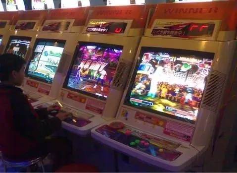 电精1街机游戏 